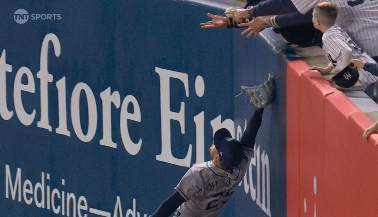 Fan Causes Volpe to Lose Game-Tying HR. Tampa 4 NY 3
